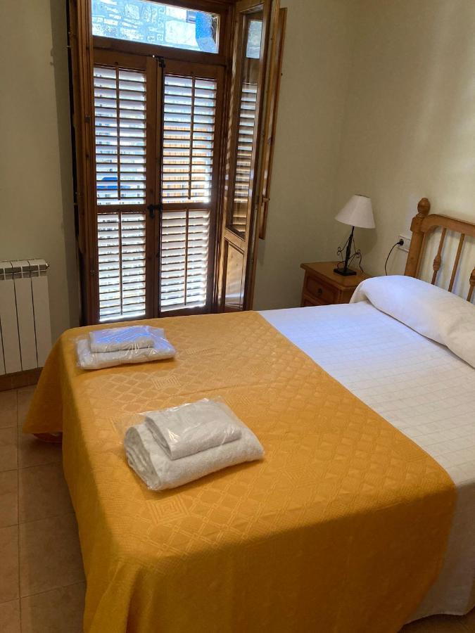 Гостевой дом Casa Encuentra, En El Pirineo Al Lado De Ainsa Эль-Пуэйо-де-Арагуас Экстерьер фото